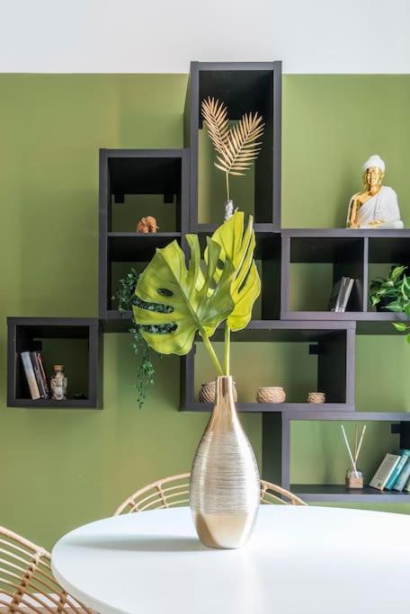 New Jungle & Charming Flat - Zona De Angeli Apartment Milan Bagian luar foto